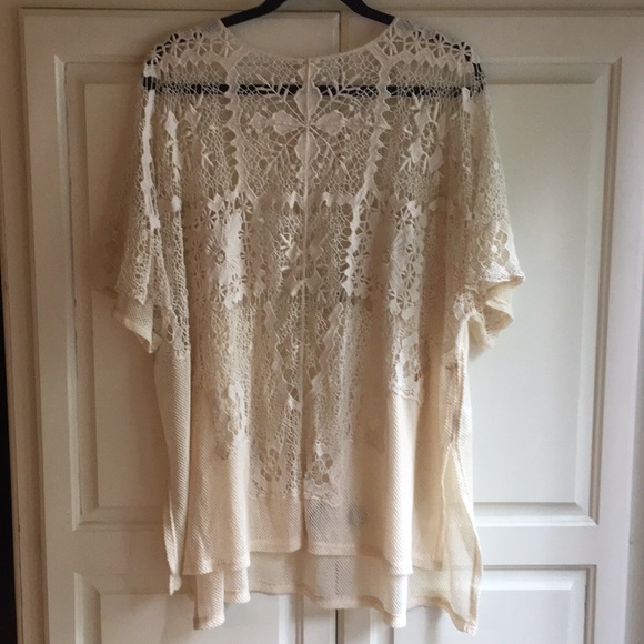 Boho crochet overtop - Picture 3 of 5